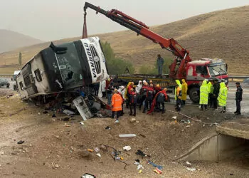 Sivas'ta 7 kişinin öldüğü kazada yaralanan 28 kişi taburcu edildi