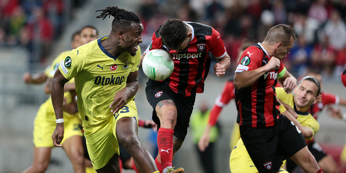 UEFA Konferans Ligi H grubu ikinci hafta maçında Fenerbahçe Spartak Trnava'yı deplasmanda 2-1 mağlup etti. Sarı-lacivertli ekip, bu galibiyetin ardından puanını 6'ya yükseltti.