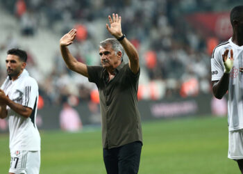 Süper Lig'e teknik direktör dayanmıyor