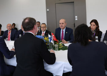 Kurtulmuş, Çekya Cumhurbaşkanı Petr Pavel ile görüştü