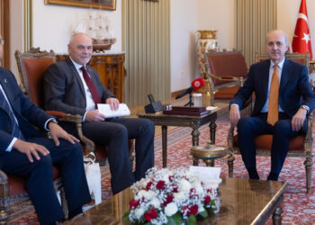 Kurtulmuş, Çekya ve Ukrayna Büyükelçilerini kabul etti