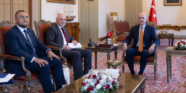 Kurtulmuş, Çekya ve Ukrayna Büyükelçilerini kabul etti