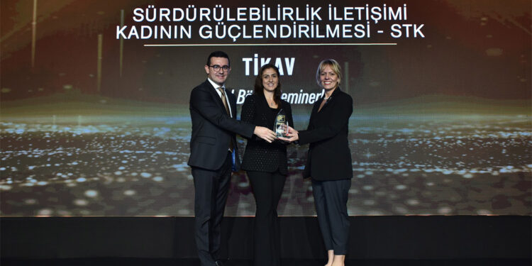 'Kırsal bölgelerde yaşayan kadınlara eğitim projesi' ödül aldı