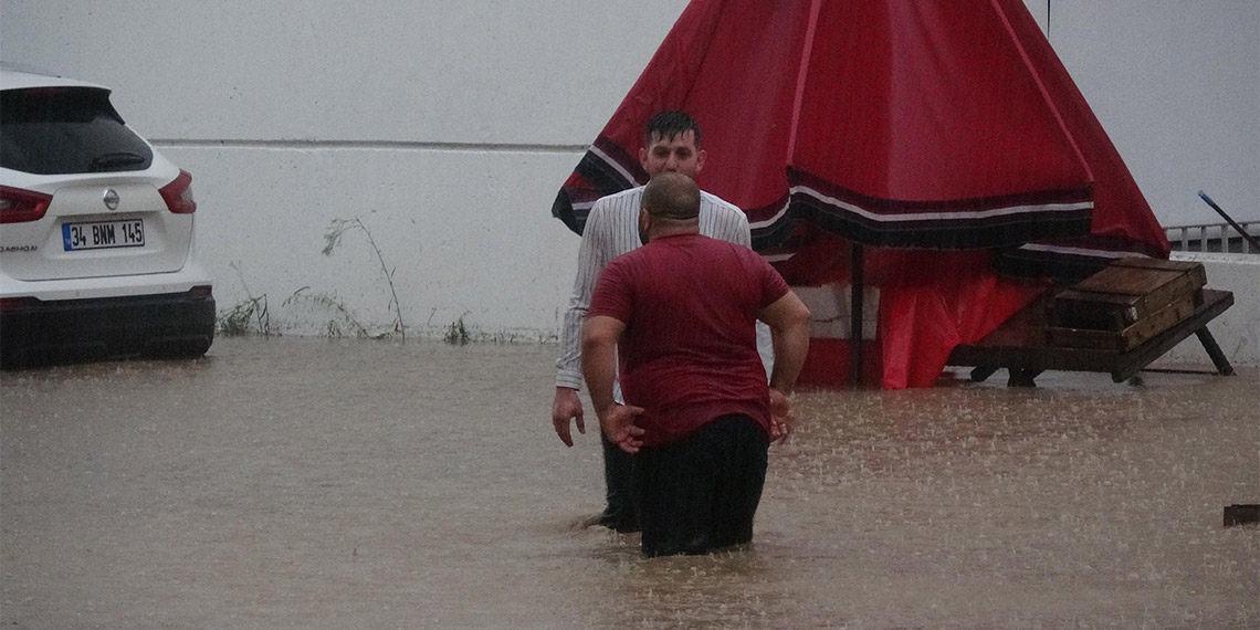 Doğu Karadeniz'de şiddetli fırtına bekleniyor