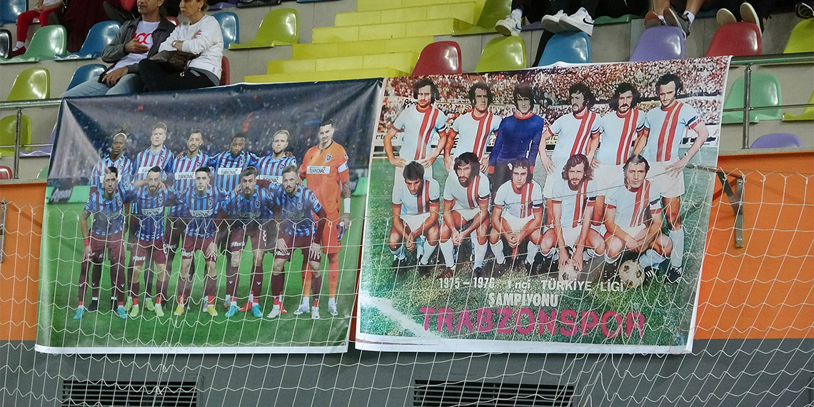 Trabzonspor efsaneleri 100'üncü yıl turnuvasında buluştu. Turnuvaya katılan İbrahima Yattara, “Bu şehri, bu formayı özledim. Bu formayı giyince çok farklı bir Yattara oluyorum, kendimi hissediyorum” dedi.