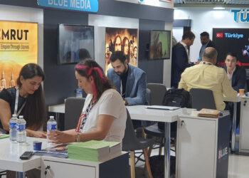 MIPCOM fuarında Türk dizi ve filmleri ilgi gördü
