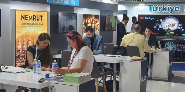 MIPCOM fuarında Türk dizi ve filmleri ilgi gördü