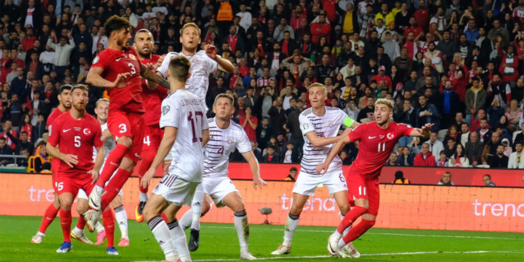 Erdoğan'dan A Milli Futbol Takımı için tebrik mesajı