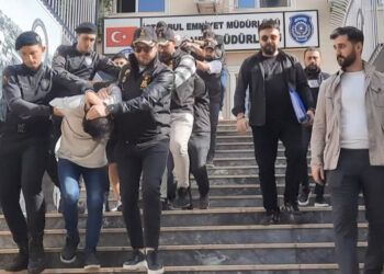 14 kişilik kalaşnikoflu gasp şebekesi yakalandı