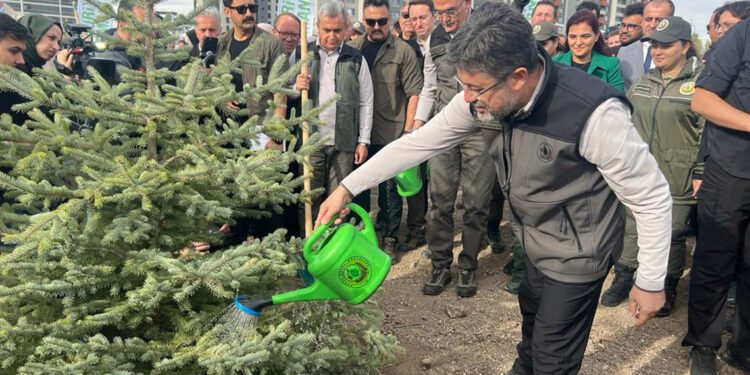 81 ilde Cumhuriyet Ormanları kuruyoruz