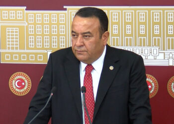 Adnan Beker: İYİ Parti'de FETÖ taktiği uygulanıyor