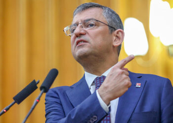 Anayasa'yı çiğnemeye kalkarsam gözüm çıksın 
