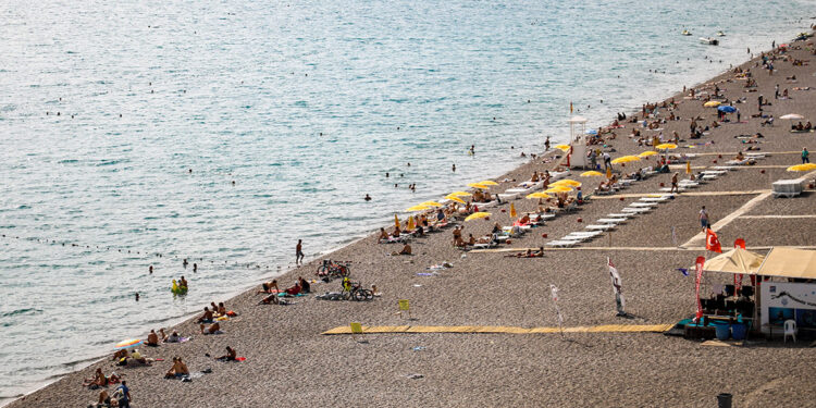 Antalya'da yazdan kalma günler