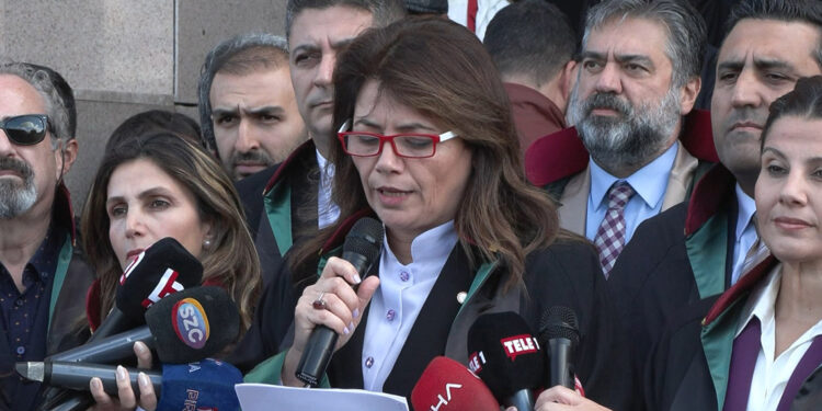 Avukatlardan Can Atalay'ın tahliye edilmemesine tepki