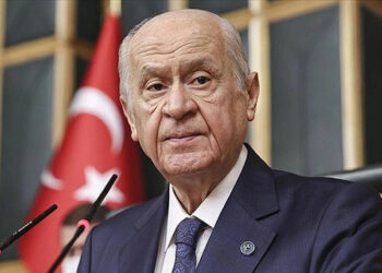 Bahçeli: Atanamayan öğretmen bırakılmamalı
