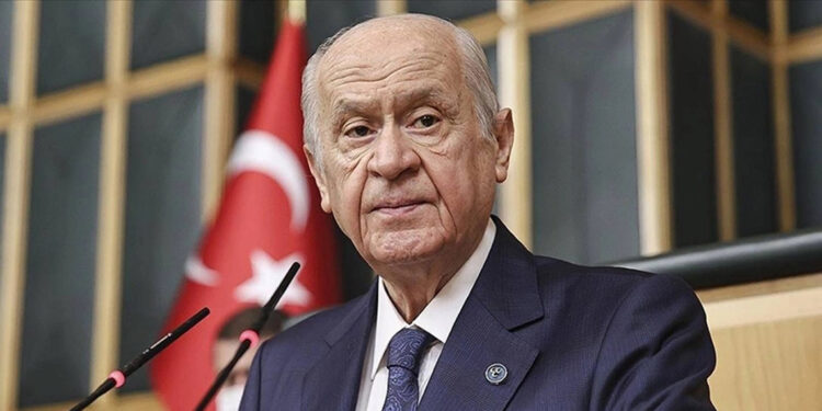 Bahçeli: Atanamayan öğretmen bırakılmamalı