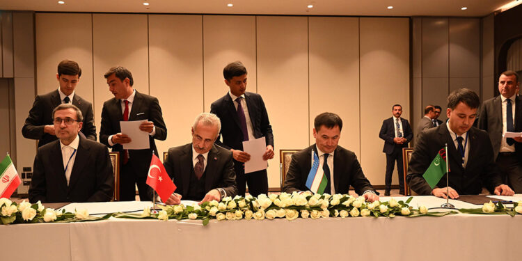 Bakan Uraloğlu, Taşkent Deklarasyonu’nu imzaladı