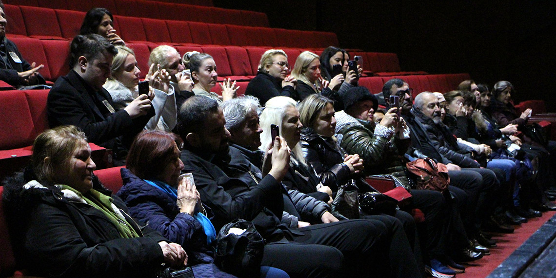 Bayan Kahkaha son yolculuğuna uğurlandı