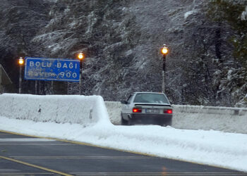 Bolu Dağı'nda kar yağışı durdu, ulaşım normale döndü