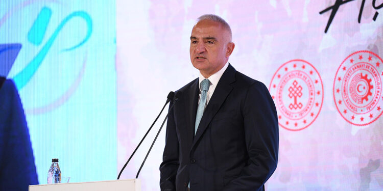 Çatalhöyük vesilesiyle emsalsiz bilgilere sahip olduk