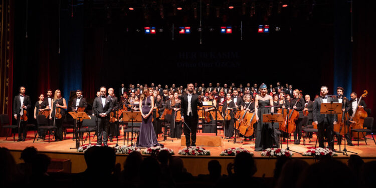 Cemal Reşit Rey’de ‘Ata'ya Şükran Konseri’