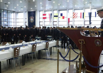 Deniz Harp Okulu kuruluşunun 250. yılında kapılarını açtı