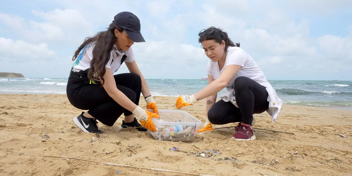 Denizde plastik kirliligine karsi sahil sahiplen - yerel haberler - haberton