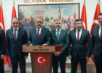 Deprem bölgesinde 200 bin konut yakında bitecek