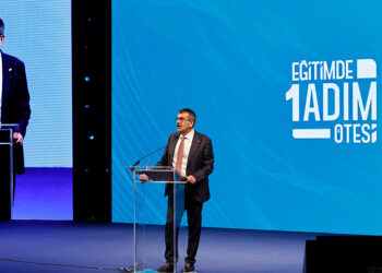 Eğitim insan yetiştirme düzeninin en dominant parçasıdır