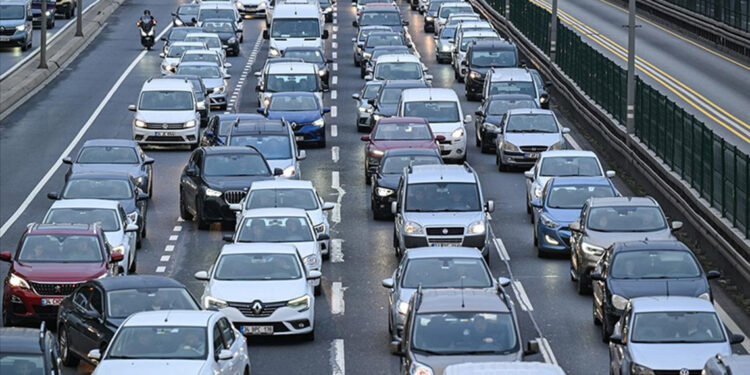 Ekimde 184 bin 767 aracın trafiğe kaydı yapıldı