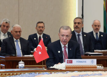 Erdoğan Ekonomik İşbirliği Toplantısı’nda konuştu