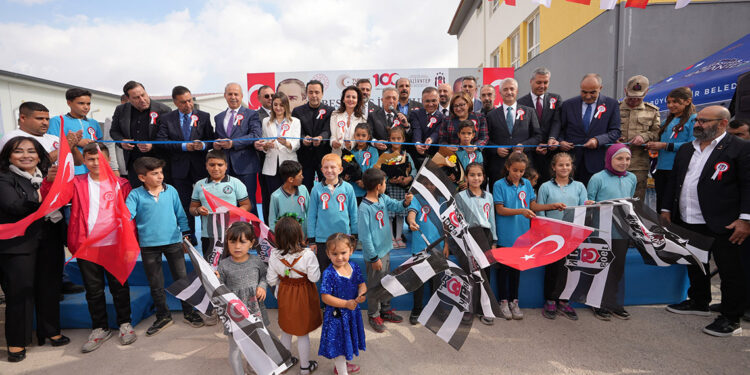 Gaziantep Oğuzeli Beşiktaş İlkokulu'nun açılışı yapıldı