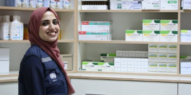 Gazze'deki DSÖ çalışanı 6 aylık bebeğiyle öldürüldü