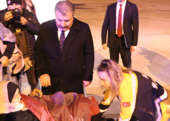 Gazzeli hastaları taşıyan uçaklar Ankara'ya geldi