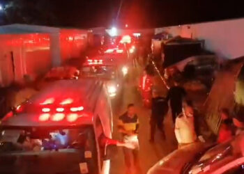 Hastaların güneydeki hastanelere tahliyesi 20 saat sürüyor