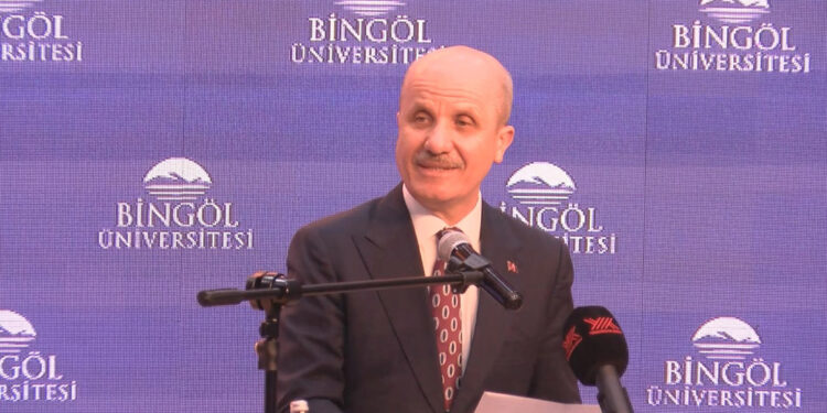 Hedefimiz, dünyadaki en iyi üniversiteler arasına girebilmek