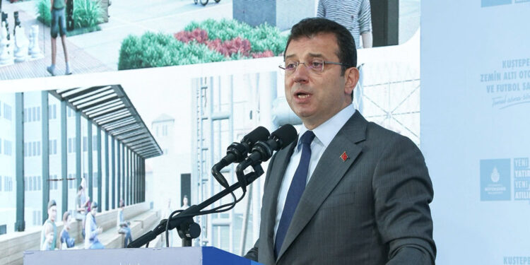 İmamoğlu, Futbol Sahası Temel Atma Töreni'nde konuştu