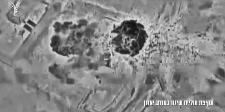 İsrail, Lübnan sınırını vurdu