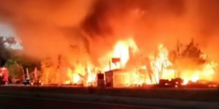 İzmir'de restoranda yangın