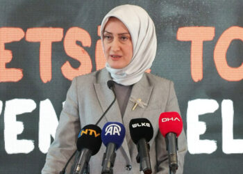 KADEM'den 'Şiddetsiz Toplum Güvenli Gelecek' kampanyası