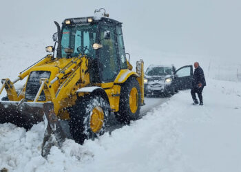 Kars'ta 7 köy yolu ulaşıma kapandı