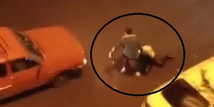 Kız arkadaşını saçından sürükleyerek döven şüpheli yakalandı