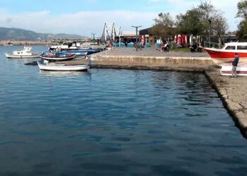 Marmara denizi'nin yüzey suyu sıcaklığı hala 20 derece