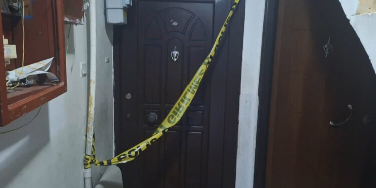 Pendik'te çocuklarının gözü önünde karısını öldürdü 