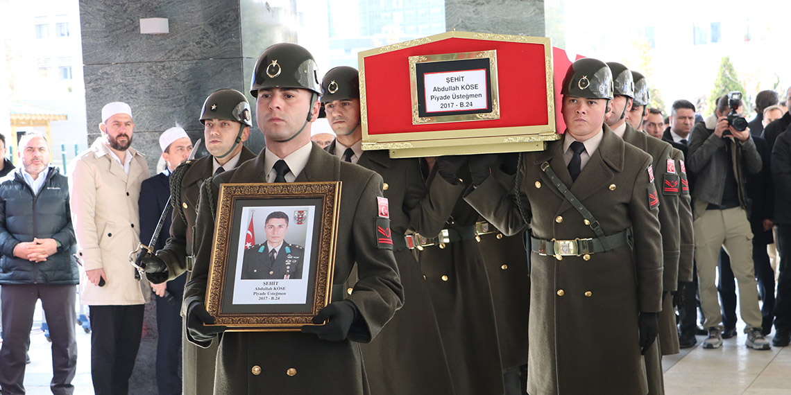 Şehit Üsteğmen Abdullah Köse, toprağa verildi