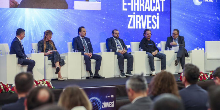 Sektör temsilcileri, 'Ankara e-İhracat Zirvesi'nde buluştu