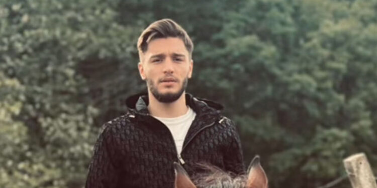 Silahlı saldırıda başından vurulan Fırat, hayatını kaybetti