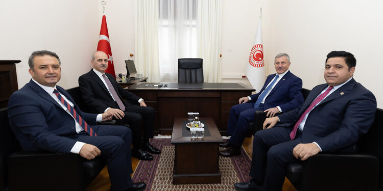 TBMM Başkanı Kurtulmuş'tan siyasi partilere ziyaret