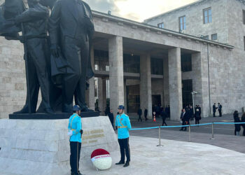 TBMM'de Atatürk'ü anma töreni