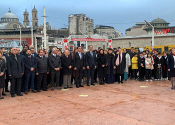 Taksim'de öğretmenler günü için tören düzenlendi